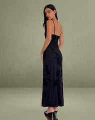 Nodu Maxi Dress in Orchids Flock Black