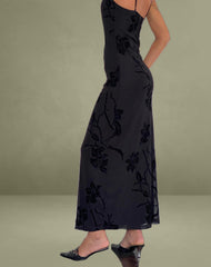 Nodu Maxi Dress in Orchids Flock Black
