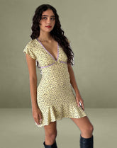Gysele Mini Dress in Flowing Flower Yellow