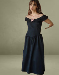 Radovan Midi Dress in Black