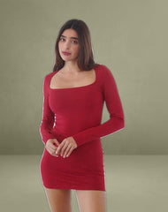 Janjisu Bodycon Mini Dress in Adrenaline Red