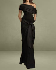 Black Off-the-Shoulder Mermaid Maxi Dress