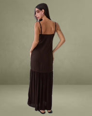 Jenesis Maxi Dress in Crinkle Bitter Chocolate
