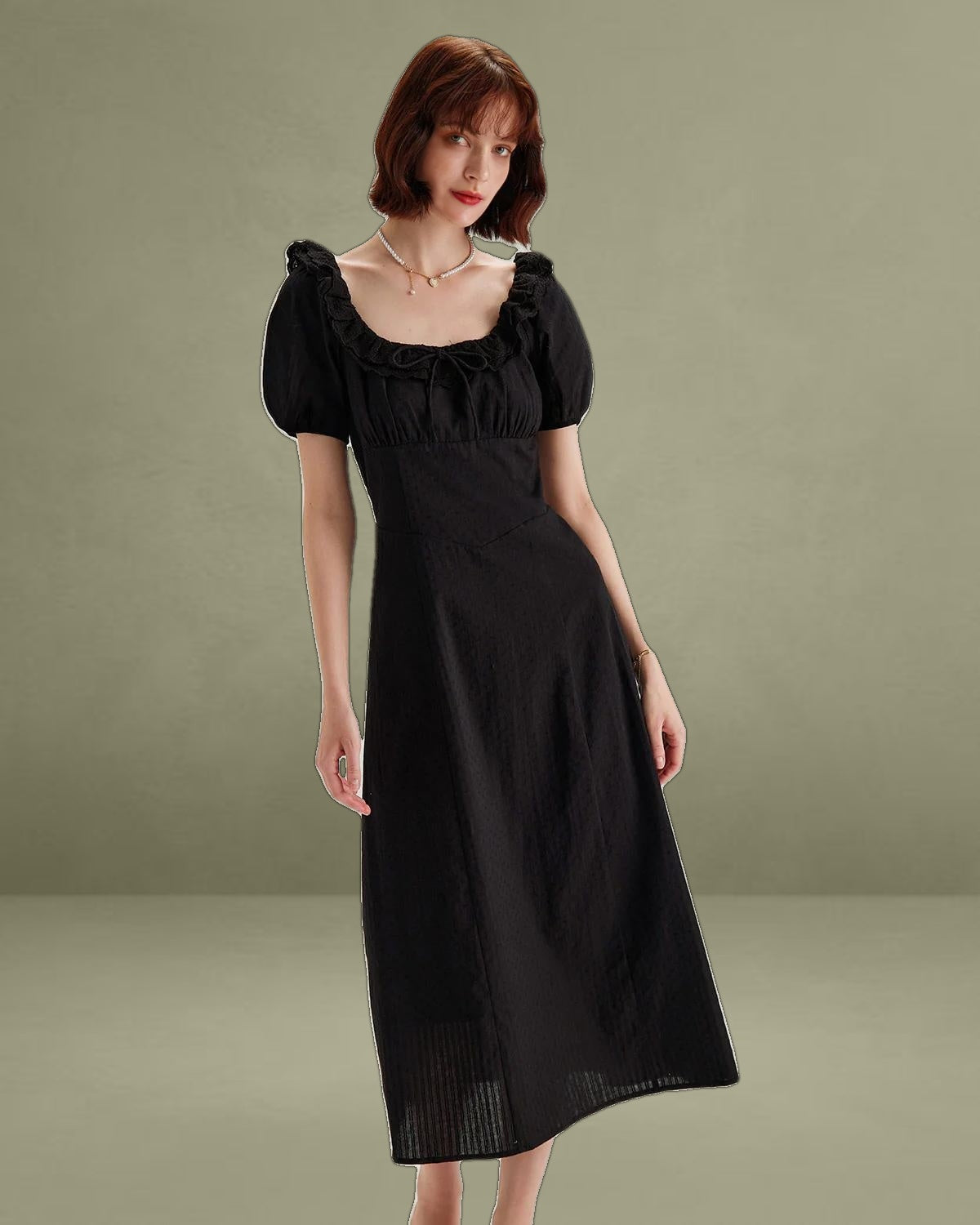 Black Embroidery Puffed Sleeve Maxi Dress