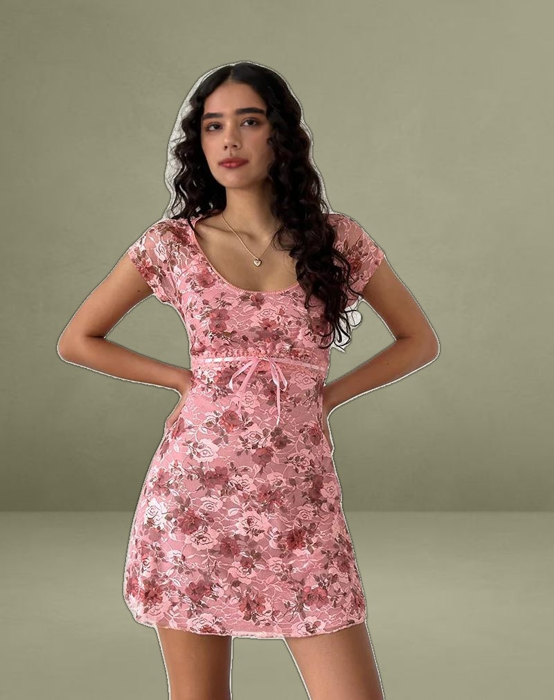 Prinsa Dress in Pink Lace Floral Bloom