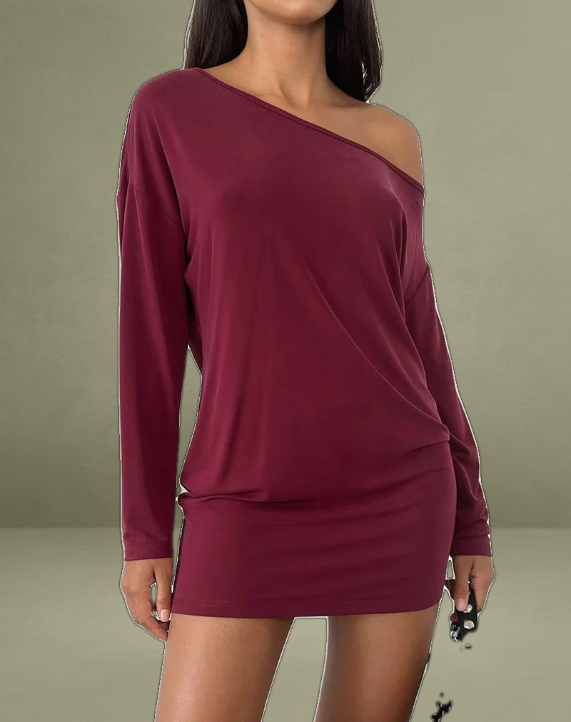 Shelisa Slouchy Mini Dress in Deep Red